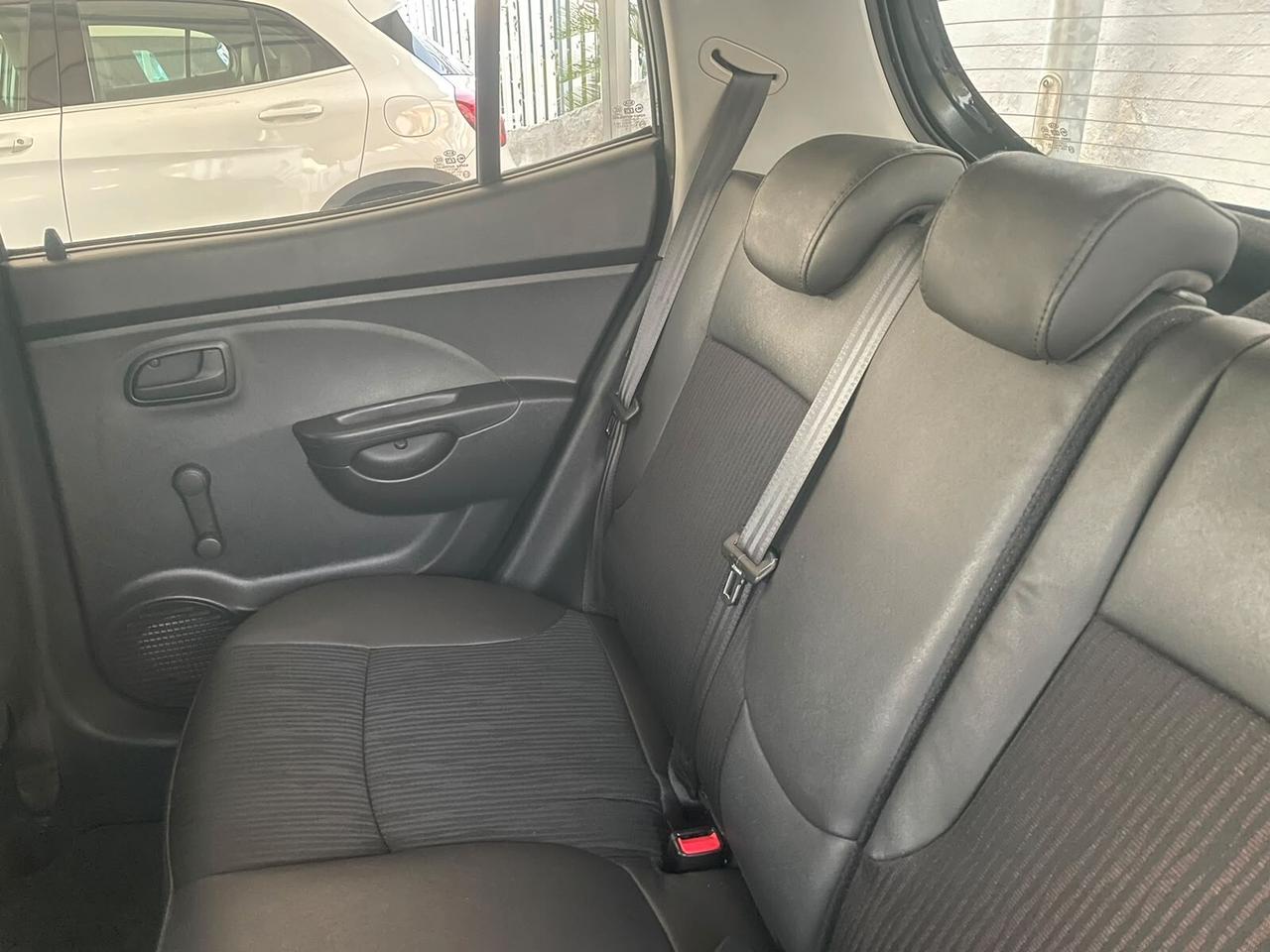 Kia Picanto 1.0