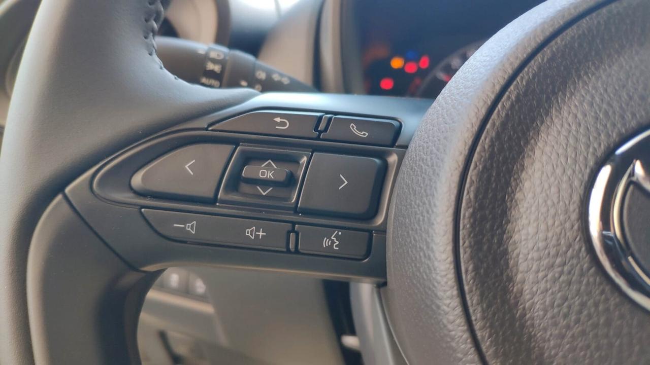 Toyota Aygo X 1.0 VVT-i 72 CV 5 porte KM 0