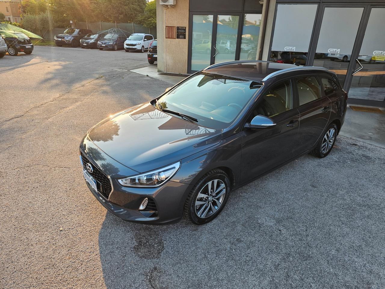 Hyundai i30 1.6 CRDi 110CV 5 porte Business
