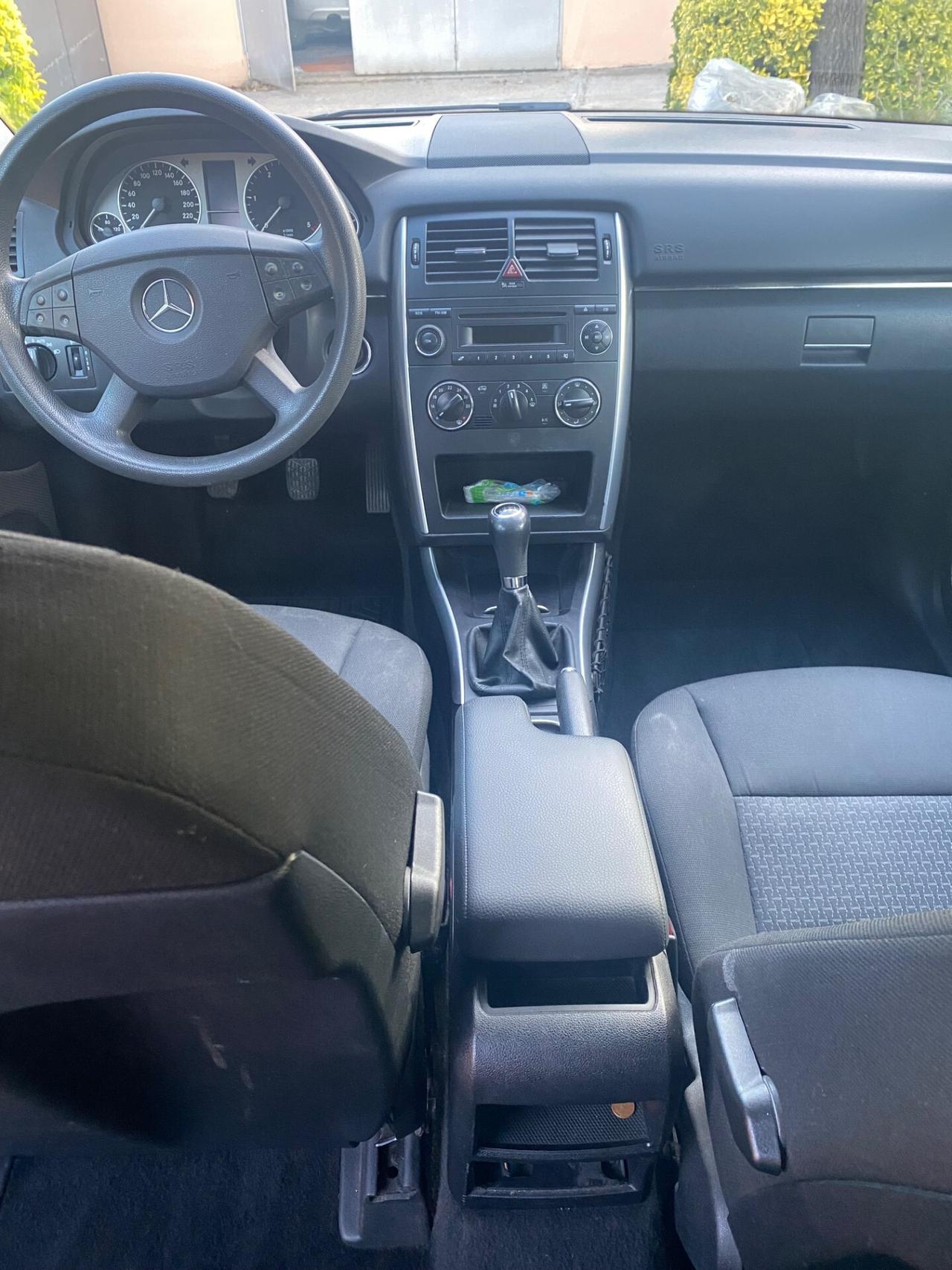 Mercedes-benz B 180 CDI Executive UNIPROPRIETARIO