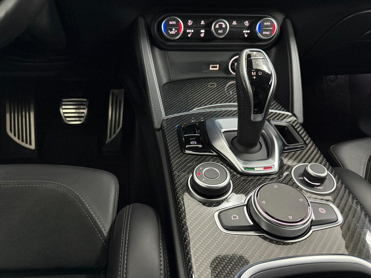 Alfa Romeo Stelvio 2.2 TD 210CV VELOCE Ti Q4 CARBONIO ALCANTARA PELLE