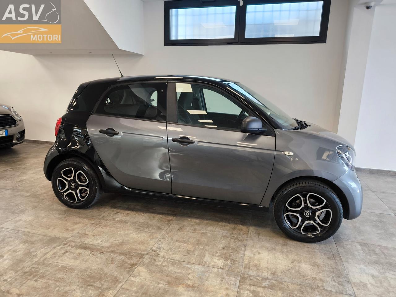 Smart ForFour 1.0 Prime