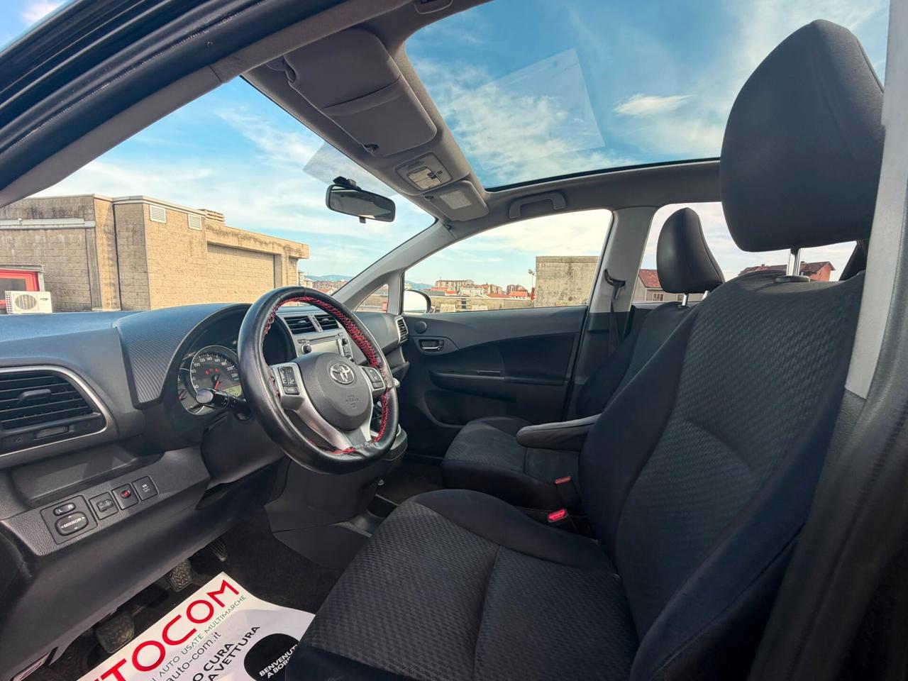 Toyota Verso-S 1.3 MT Style