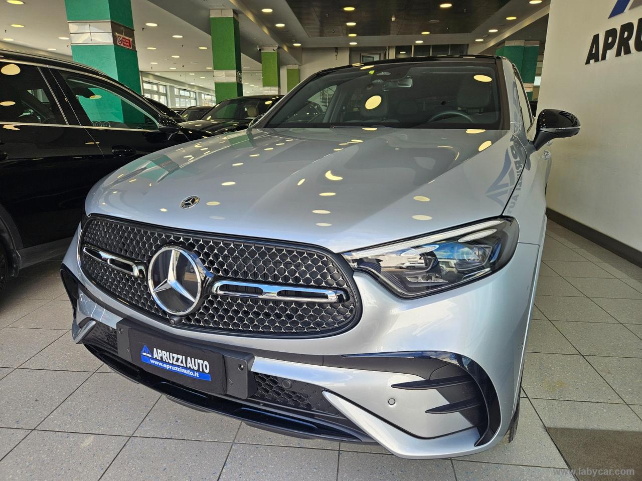 MERCEDES-BENZ GLC 220 d 4Matic Coupé AMG Line PREMIUM Plus