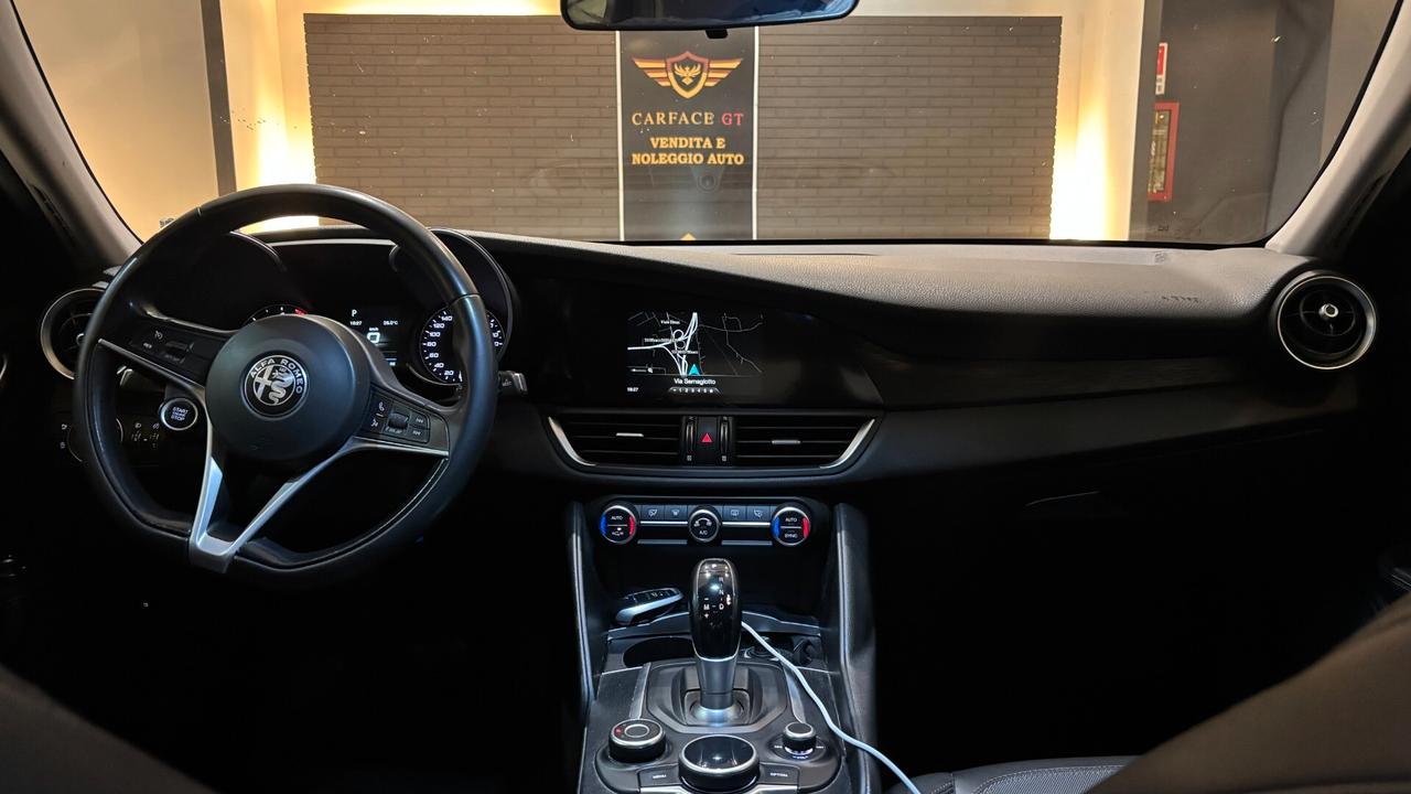 ALFA ROMEO GIULIA 2.2 160CV - 2019