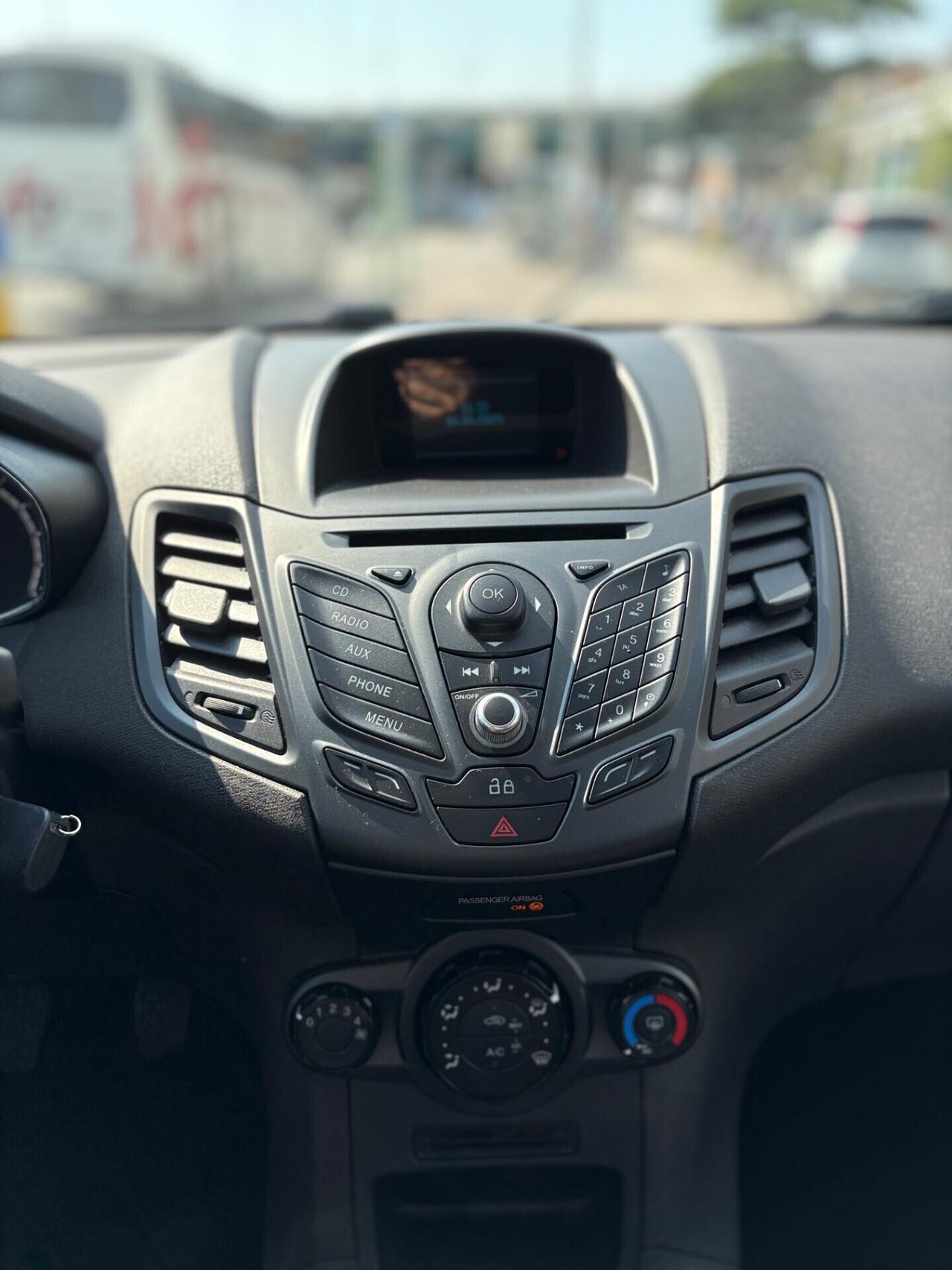 Ford Fiesta Benzina 2014