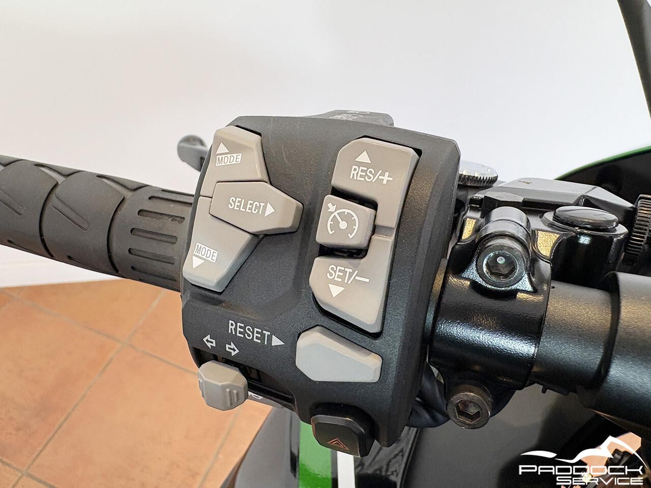 Kawasaki Ninja 1000 SX Kit Tourer 14.200 km **************