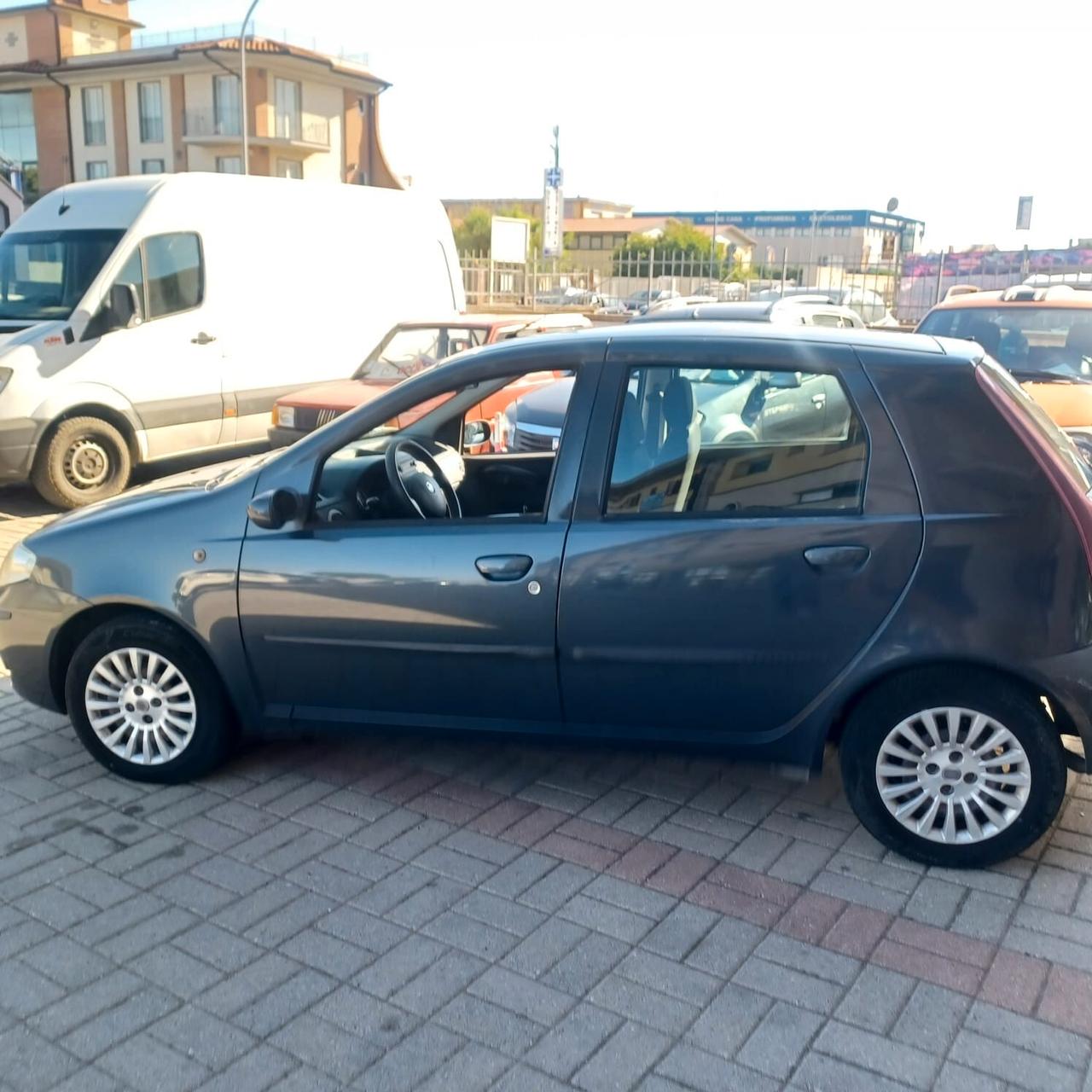 151858KM PUNTO 1.3 MJTD ECONOMICA E INDISTRUTTIBILE