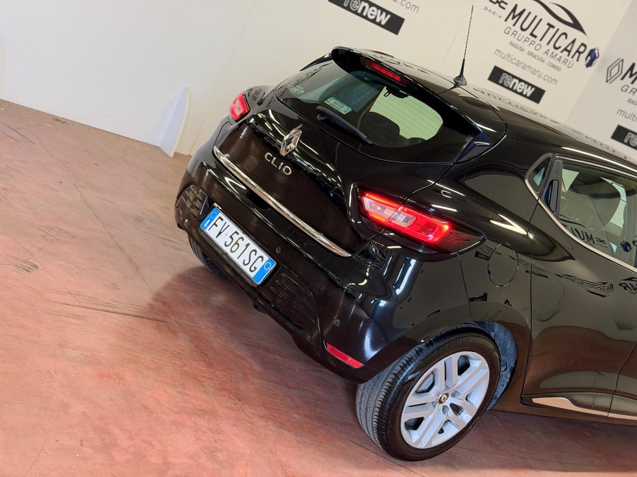 Renault Clio dCi 8V 90 CV 5 porte Moschino Intens