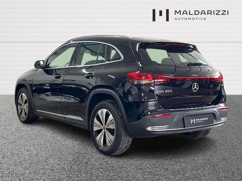 Mercedes-Benz EQA - H243 2021 250 Sport