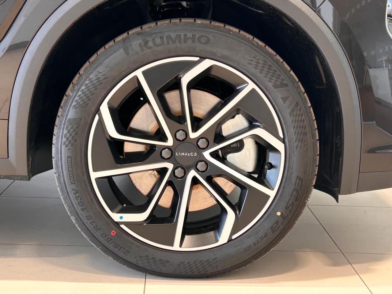 Lynk&co 01 PHEV Core