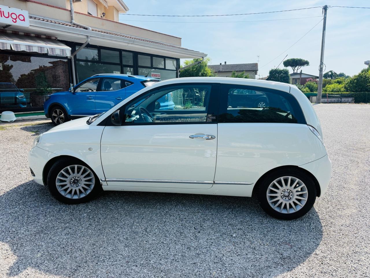 Lancia Ypsilon 1.2 69 CV