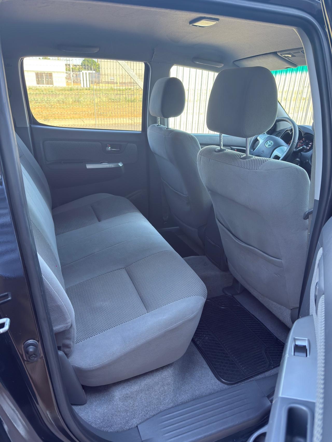 Toyota Hilux 3.0 D-4D 4WD my12"