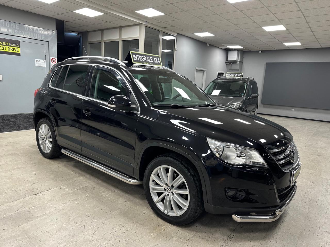 Volkswagen Tiguan 2.0 TDI DPF 4MOTION Sport & Style