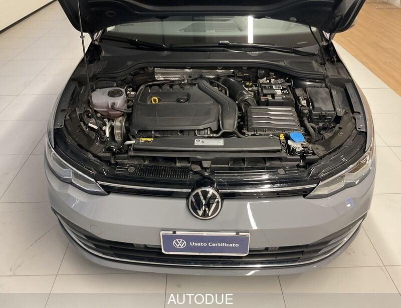 Volkswagen Golf 8 1.5 TSI EVO ACT STYLE 130CV