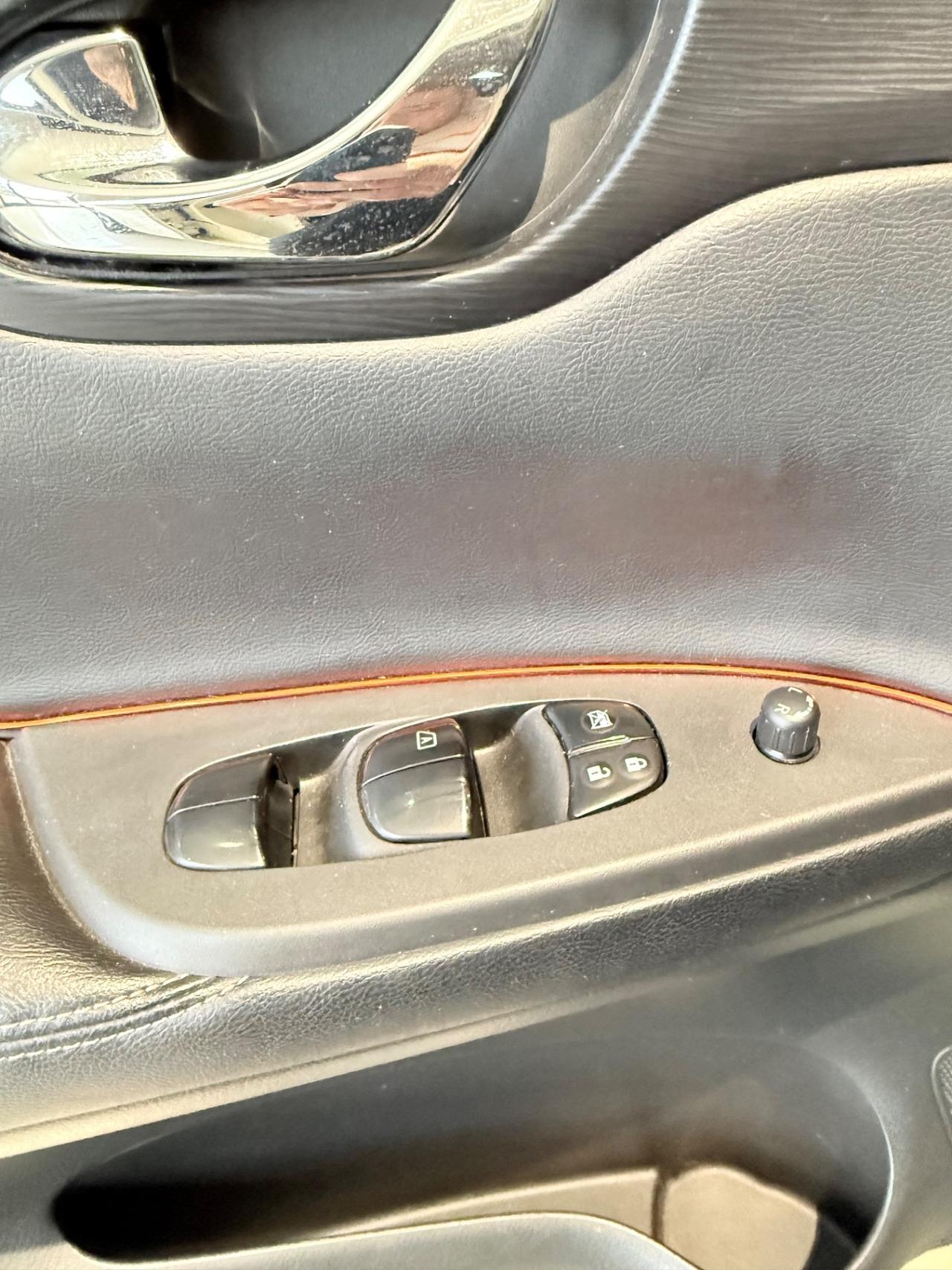 Nissan Pulsar 1.5 dCi Tekna NEOPATENT NAVI RETROCAMERA FULL