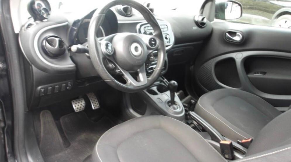 Smart 453 1.0 Benzina 71 Cv Automatica Neopatentati 2017
