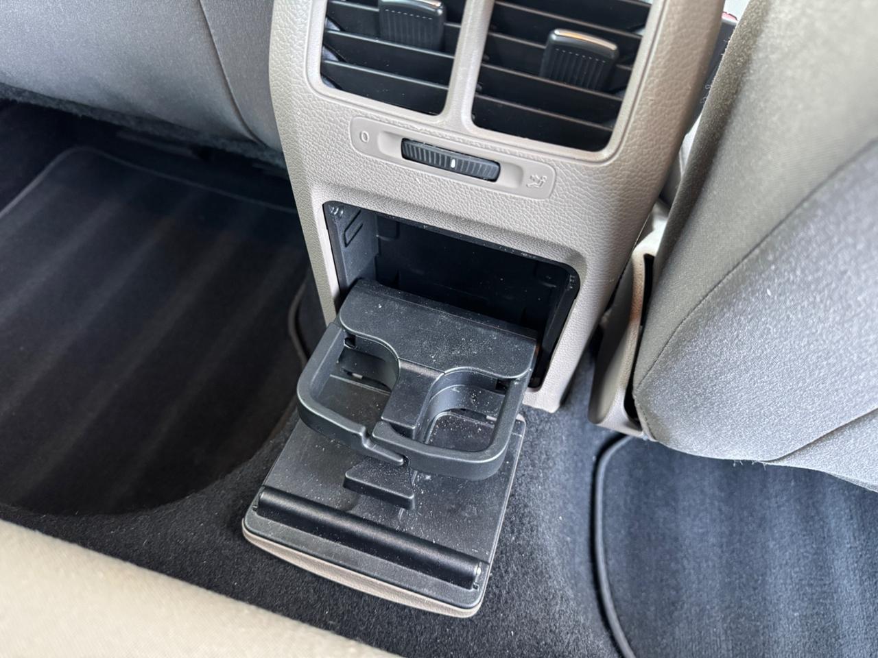 Volkswagen Golf 1.6 TDI Comfortline 2011