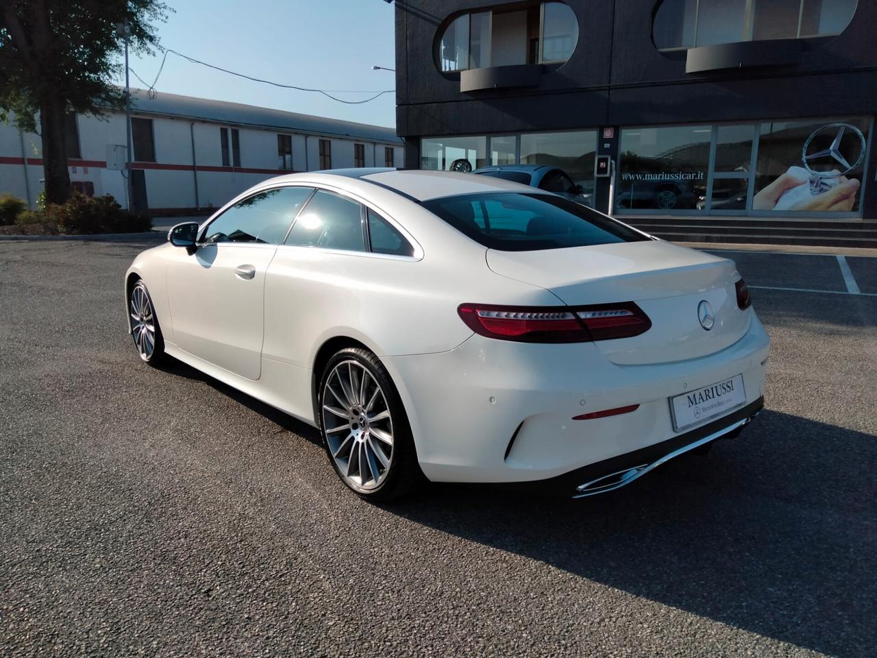 Mercedes-benz E 220 d Coupé Premium