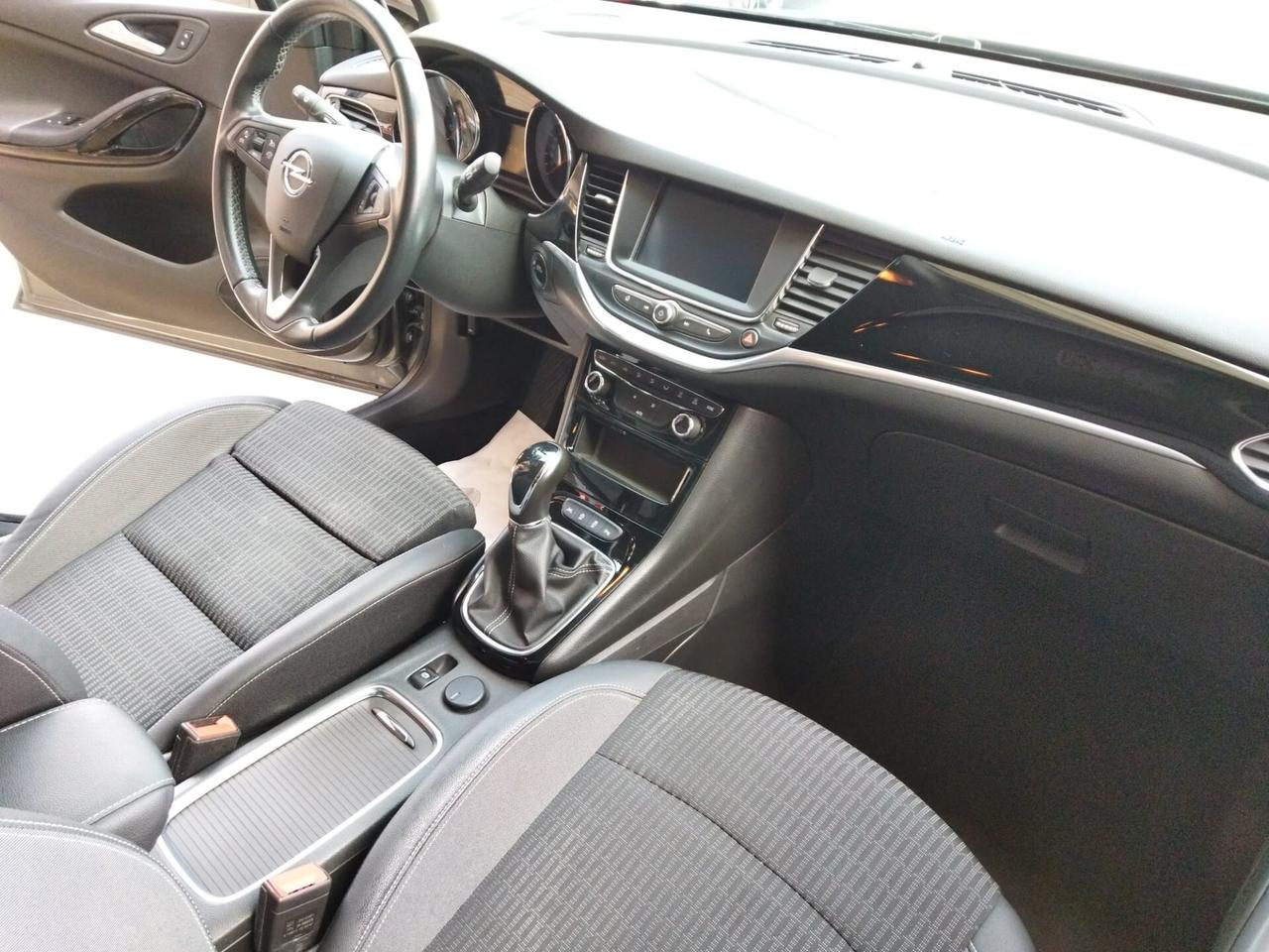 Opel Astra 1.5 CDTI 122 cv 5p. Business Elegance