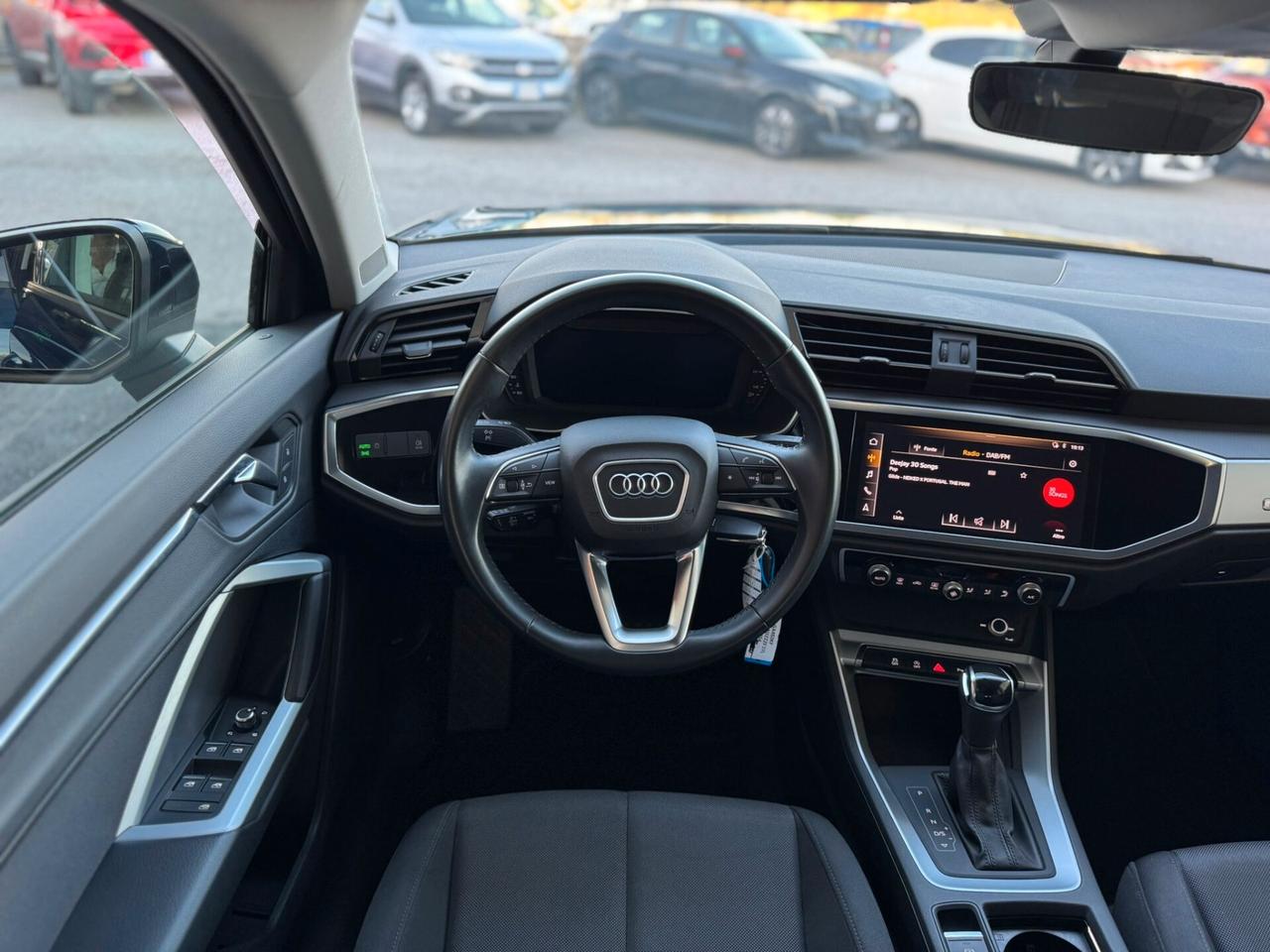 Audi Q3 40 TDI quattro S tronic Business Advanced