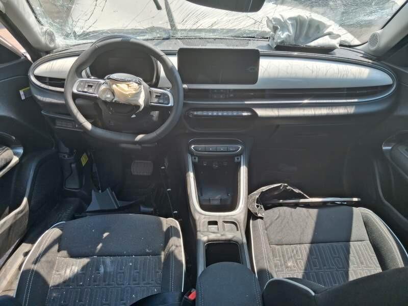 Fiat 600 Hybrid 110 CV DCT MHEV Business