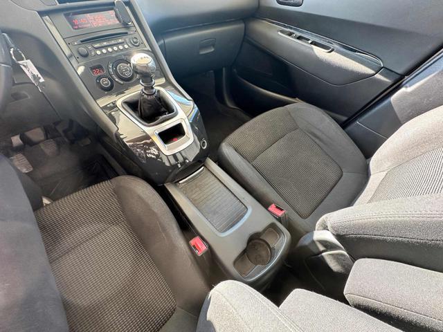 PEUGEOT 5008 1.6 HDi 115CV Business 7 POSTI FARI FENDINEBBIA