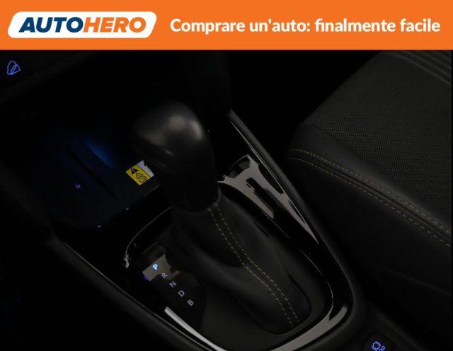 TOYOTA Yaris Cross 1.5 Hybrid 5p. E-CVT AWD-i Adventure