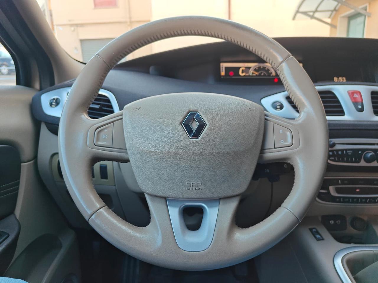 Renault Scenic Scénic X-Mod 1.5 dCi 110CV Luxe