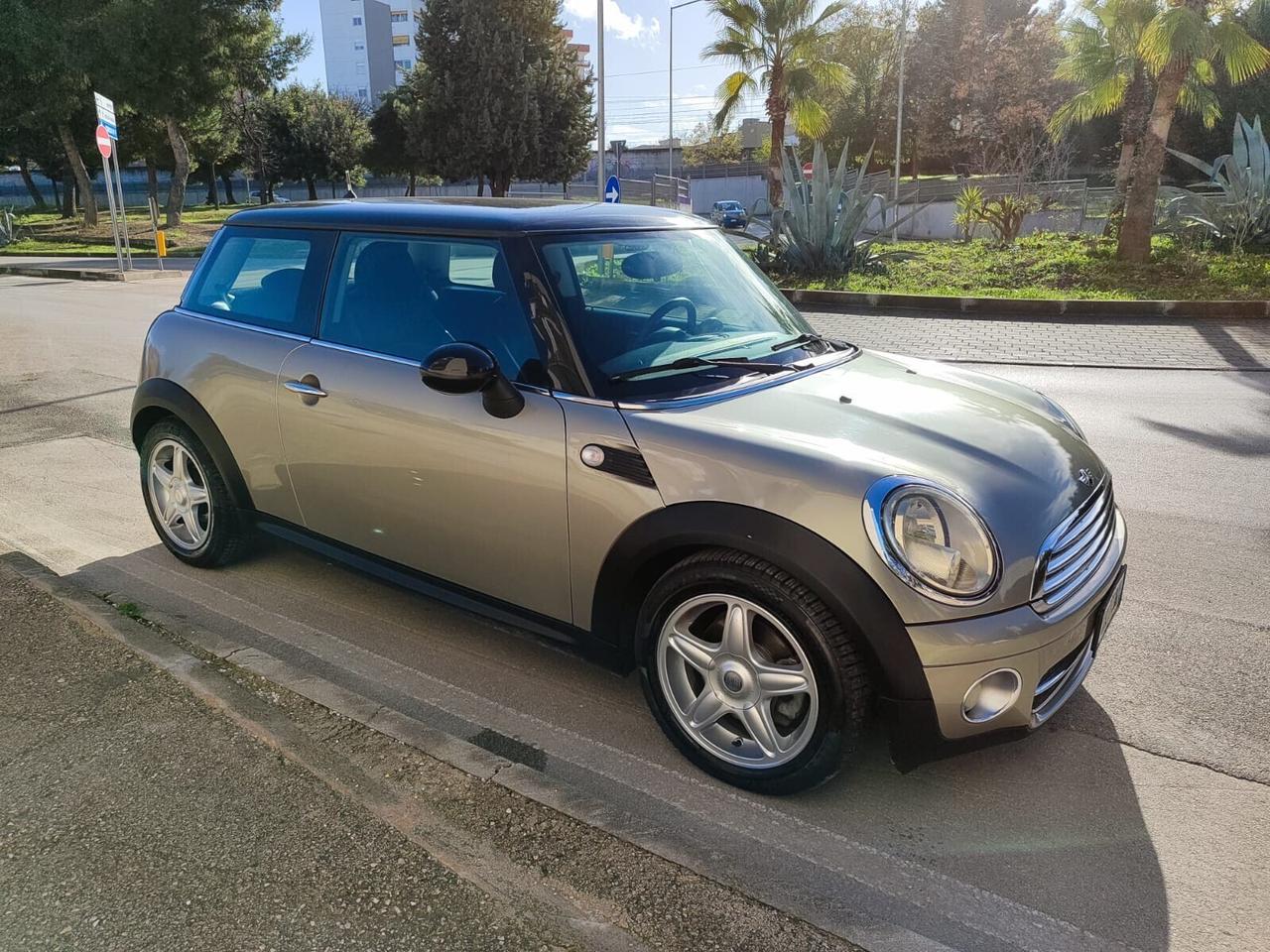 Mini Cooper D 1.6 DIESEL 2008!!