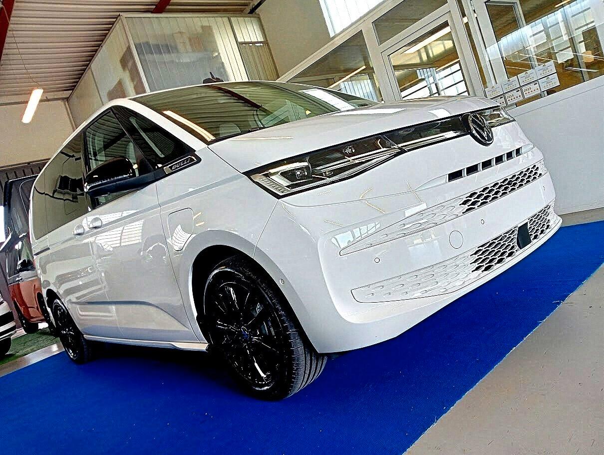 Volkswagen T7 Multivan 1.5 PHEV 4motion 245cv IQ LED GANCIO PORTE ELETTRICHE
