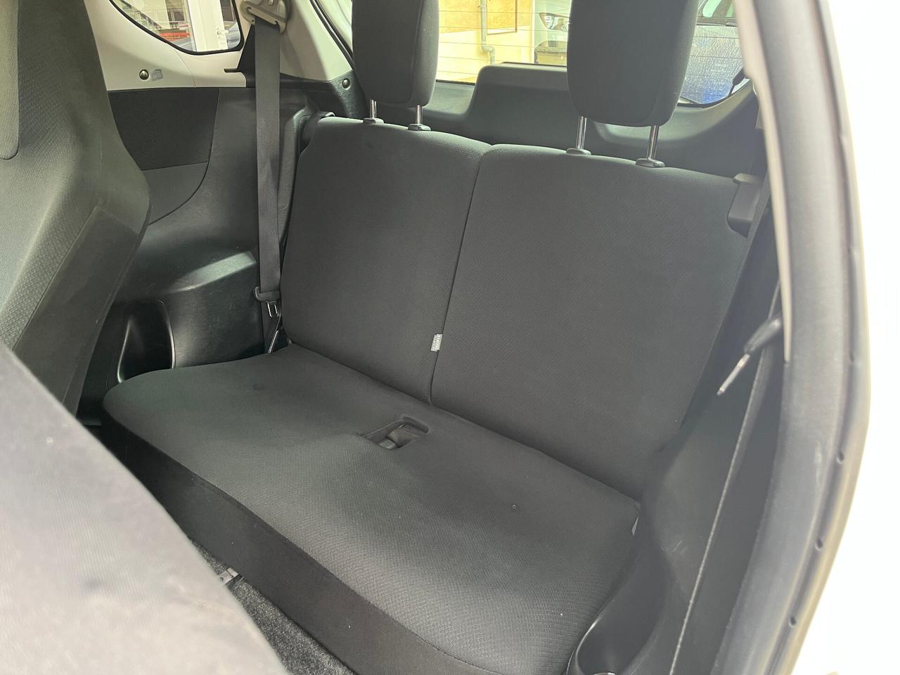 Toyota iQ 1.0 CVT 68cv Automatica