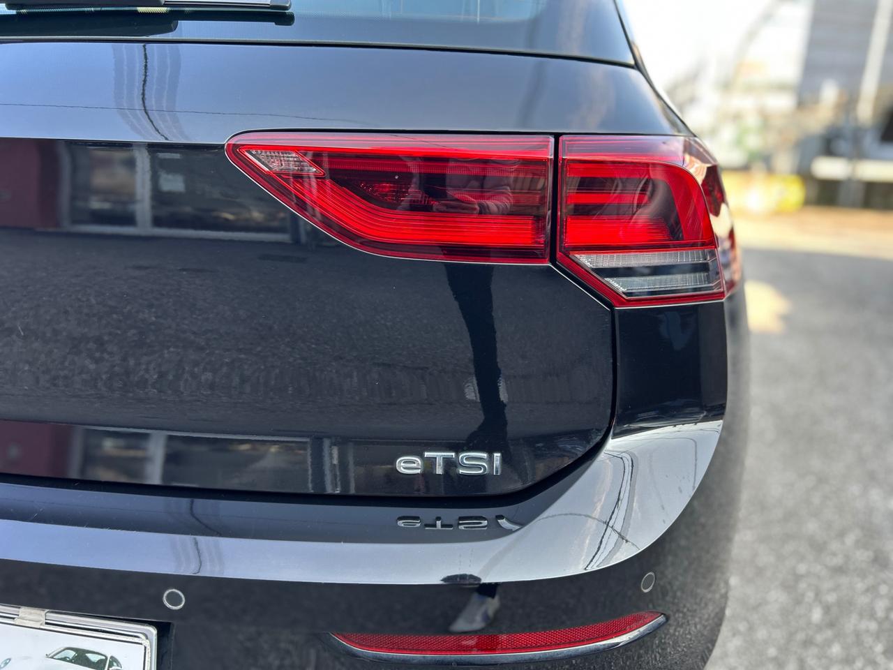 Volkswagen Golf 1.0 etsi evo Life 110cv dsg