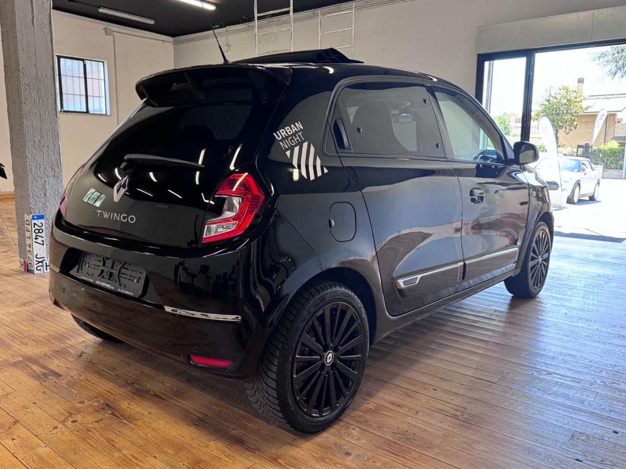 Renault Twingo 1.0 65cv URBAN NIGHT , UNICA, PELLE, FALTDACH NAVI, CERCHI DA 16, UNIPRO