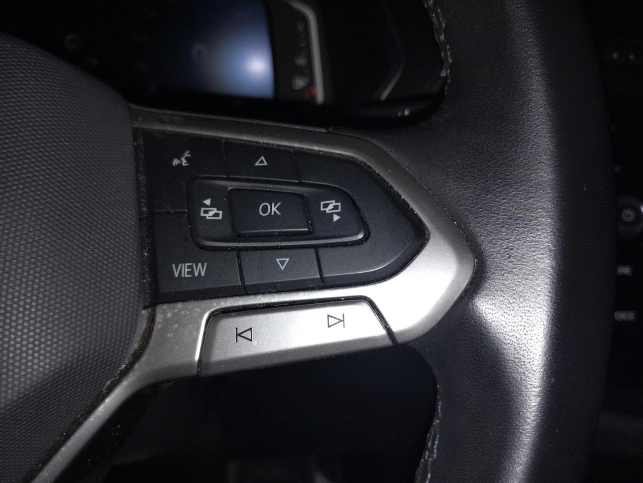 Volkswagen Tiguan 2.0 TDI 150 CV SCR DSG Elegance