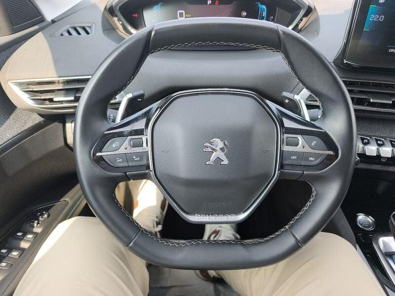 Peugeot 3008 II 2021 1.6 hybrid phev Allure 225cv e-eat8