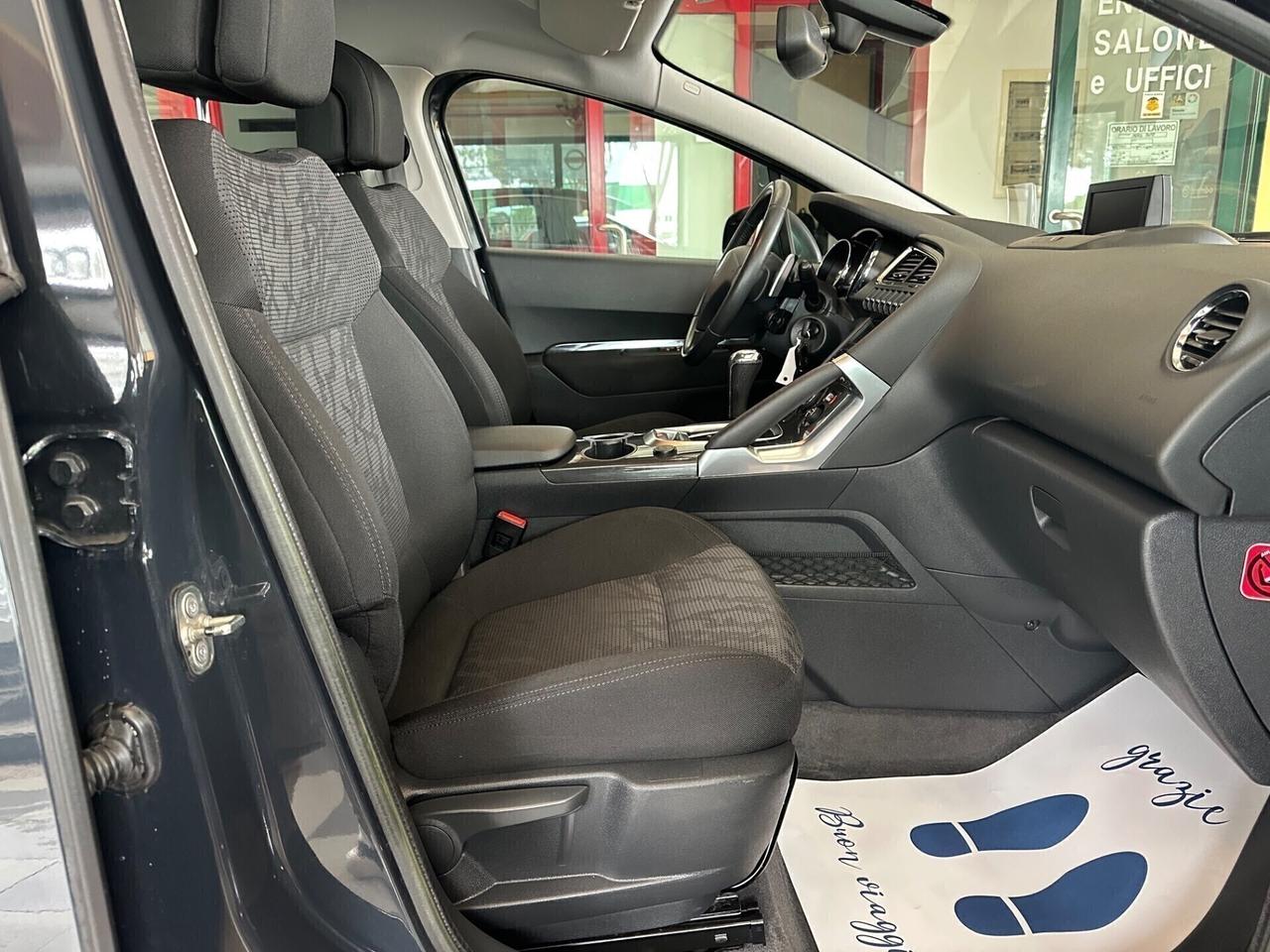 Peugeot 3008 1.6 e-HDi 110Cv Neopatentati