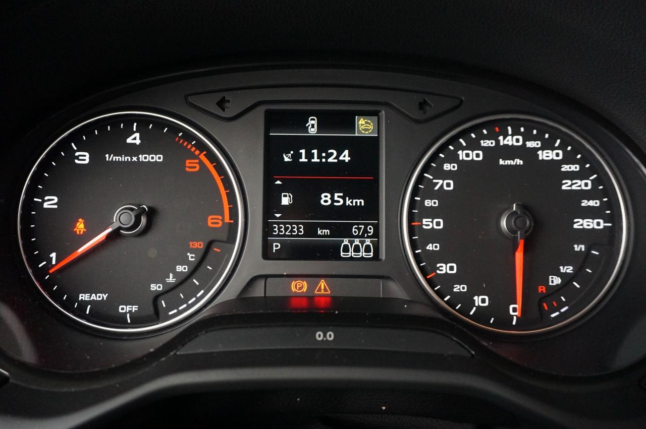 Audi Q2 35 TDI S tronic Business Advanced