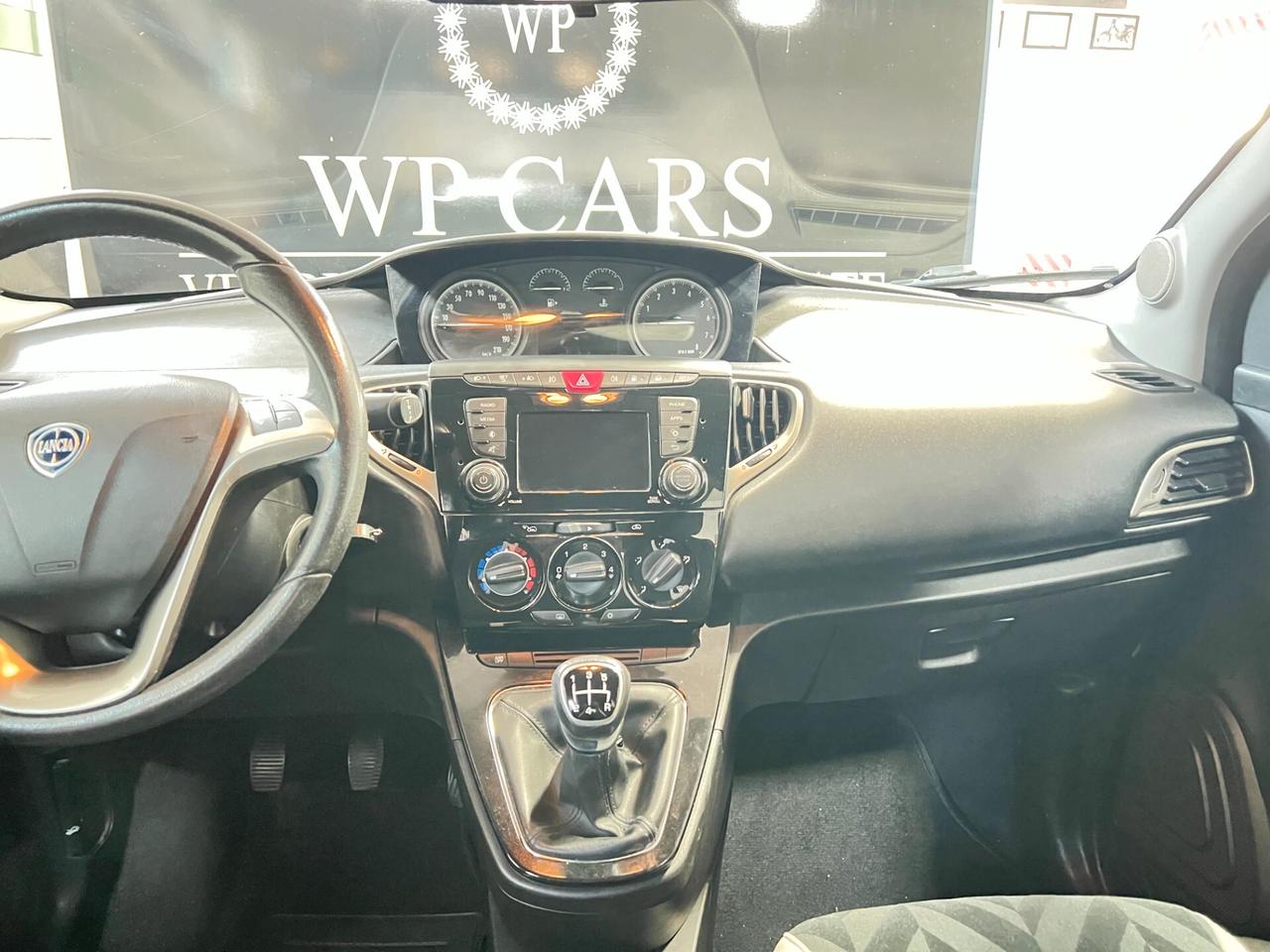 Lancia Ypsilon 1.2 69 CV 5 porte GPL Ecochic Gold