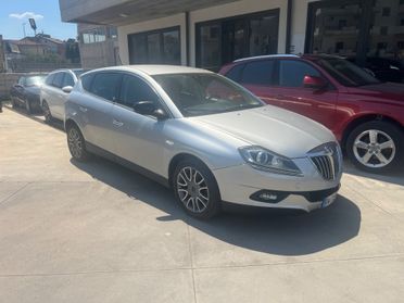 Lancia Delta 1.6 MJT DPF Argento