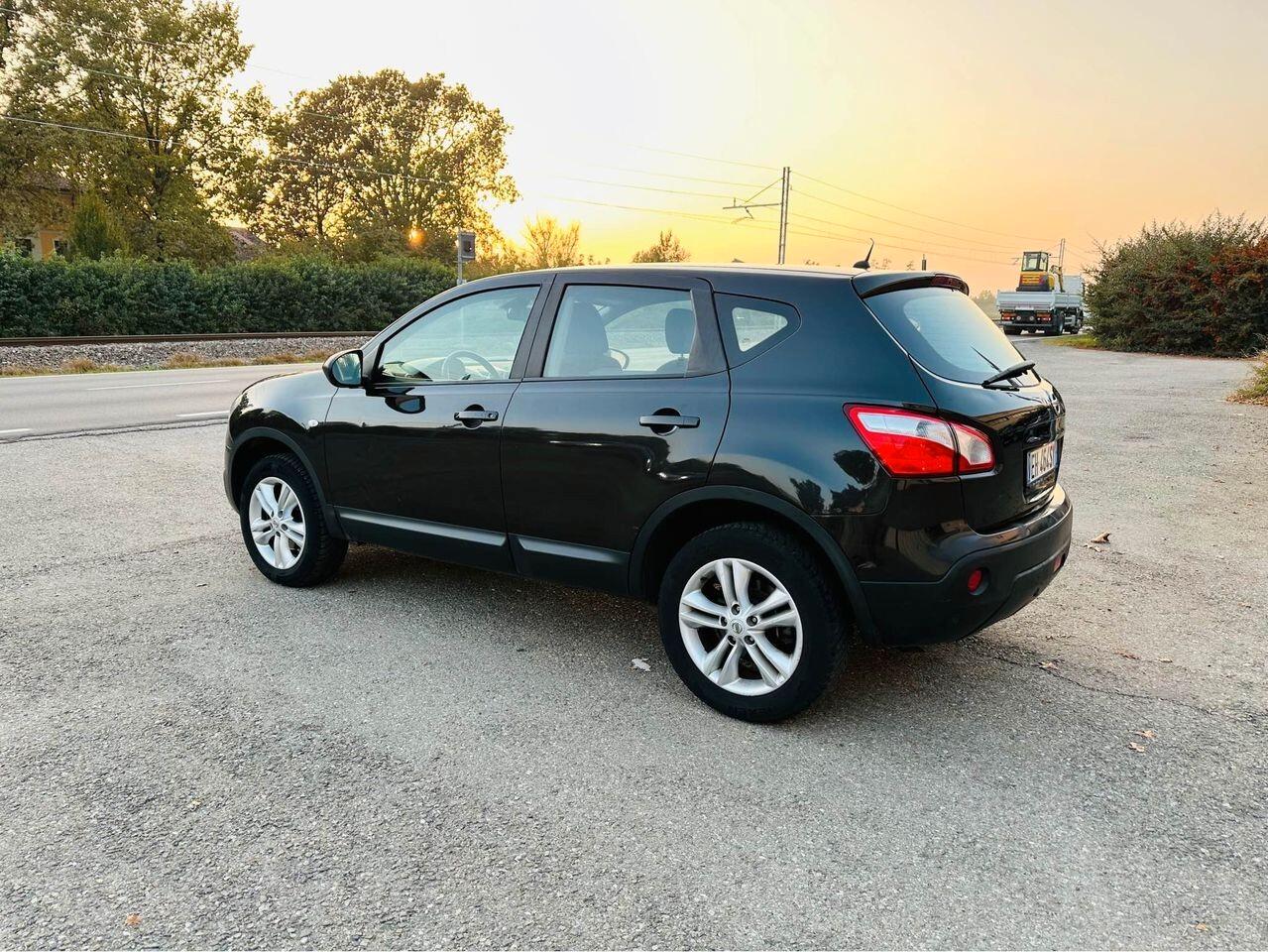 Nissan Qashqai 1.5 dCi DPF Tekna