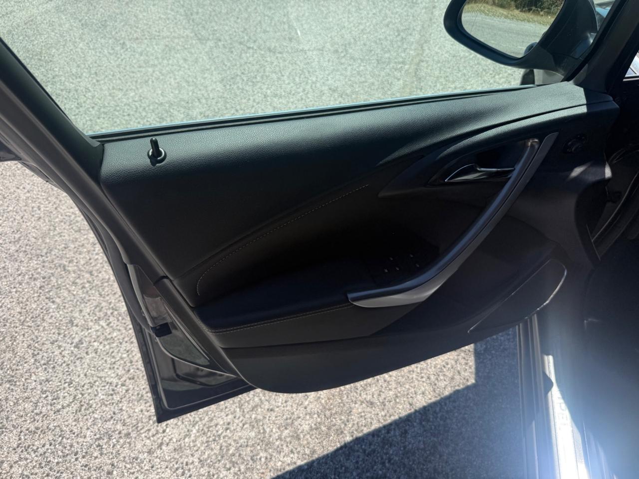 Opel Astra 1.7 CDTI 110CV Sports Tourer Cosmo NEO PATENTATI