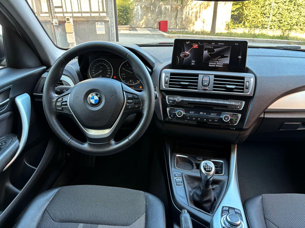 Bmw 116 116d 5p. Efficient Dynamics Urban