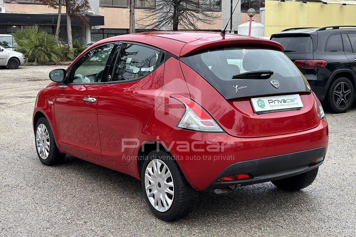 LANCIA Ypsilon 1.2 69 CV 5 porte GPL Ecochic Gold