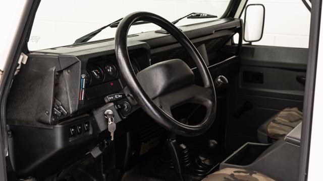 LAND ROVER Defender Td5 SW County**VEICOLO IN CONTO VENDITA**UNIPRO
