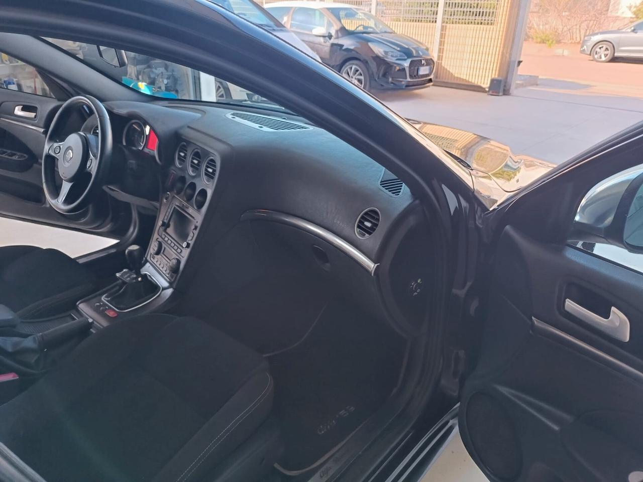 Alfa Romeo 159 2.0 JTDm 136 CV Sportwagon Super