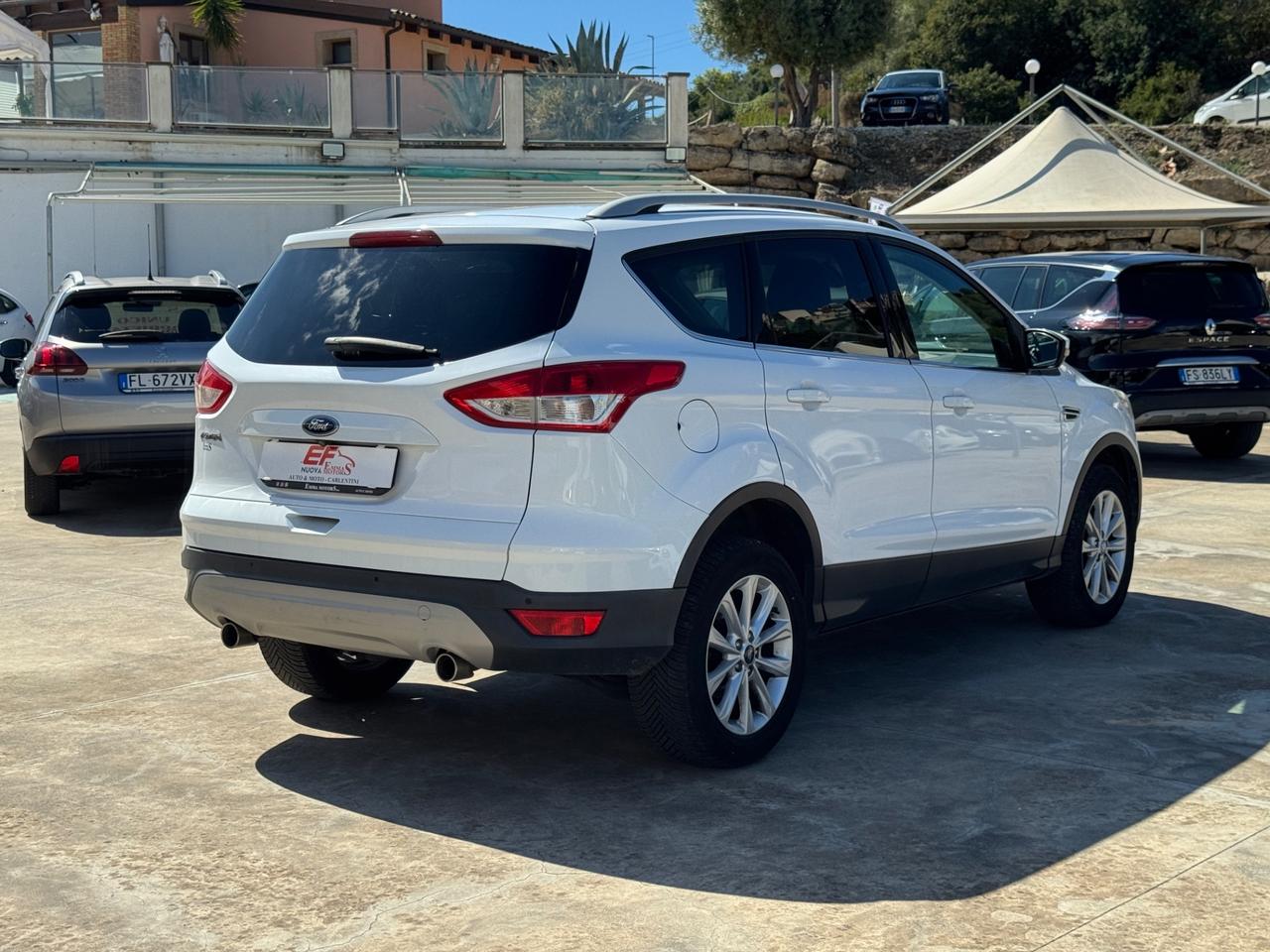 Ford Kuga 2.0 TDCI 150 CV S&S 4WD Powershift Titanium