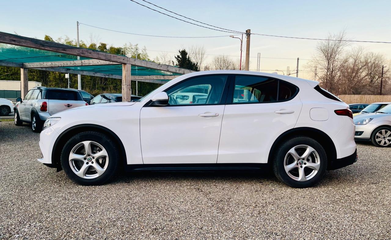 Alfa Romeo Stelvio PERFETTA!