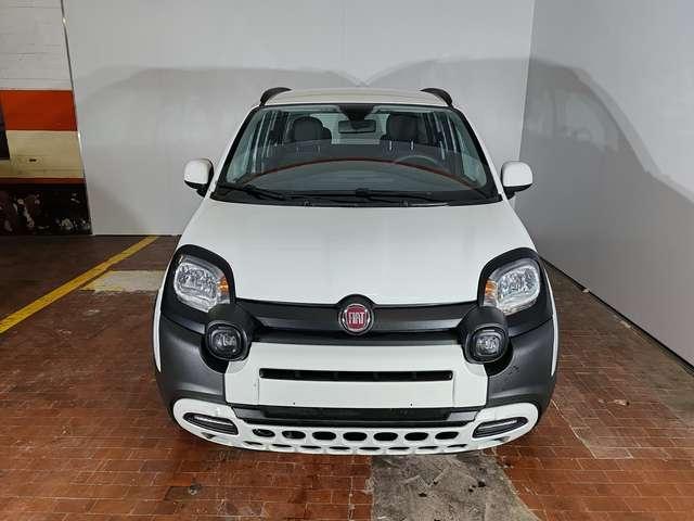 Fiat Panda 1.0 Hybrid 70cv Cross+Clima Auto 36 Rate da 177,95