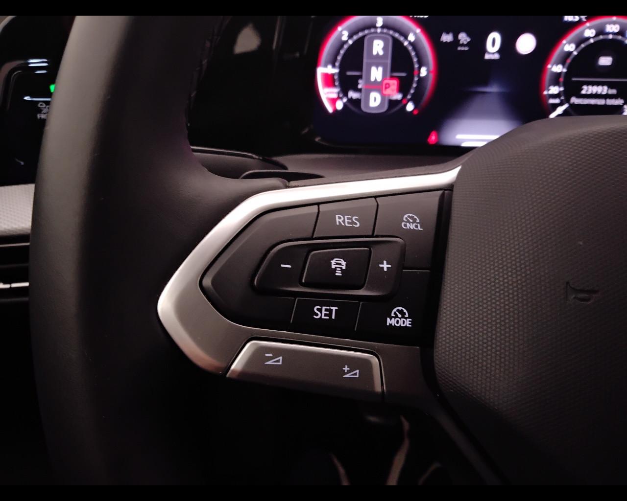 VOLKSWAGEN Golf VIII 2024 - Golf 2.0 tdi Style 150cv dsg